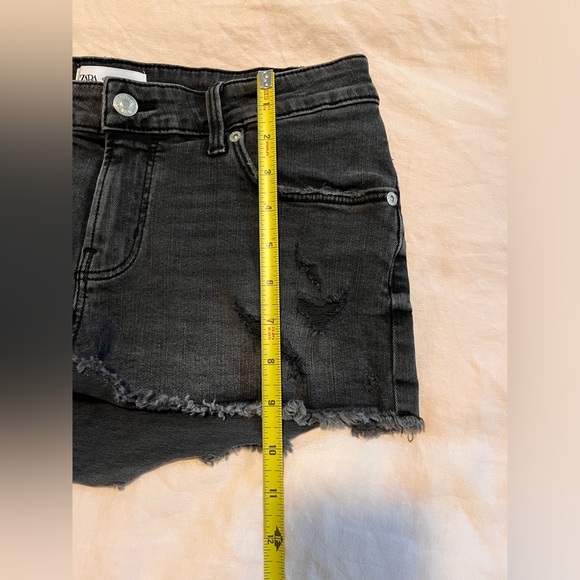 Zara denim jean booty shorts size 6 - Picture 4 of 6